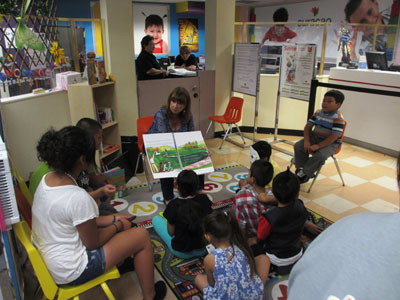 Alva Returns to Curacao for Their Summer Reading Program