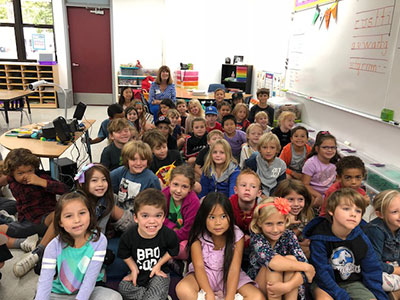 Alva Joins the Read-a-Thon at Willow Elementary School